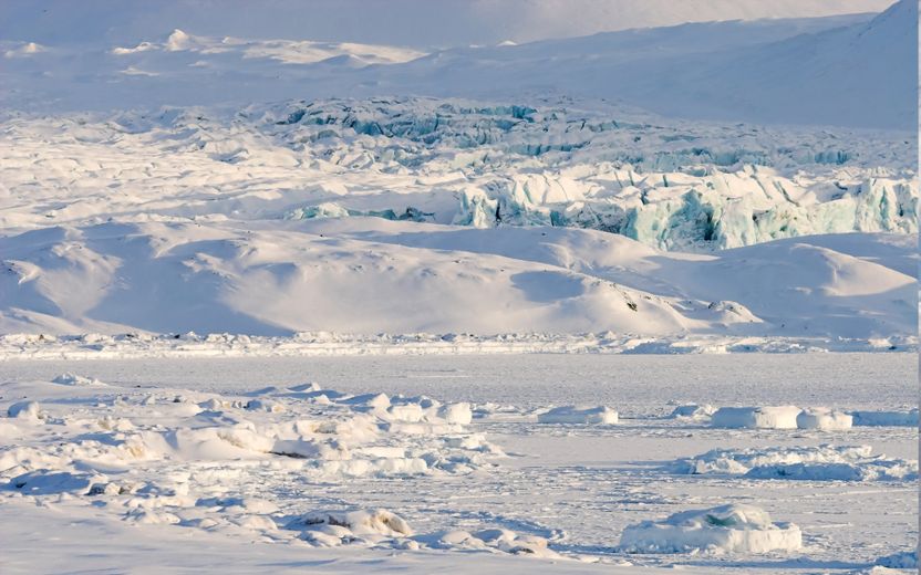 Arctic Backdrop