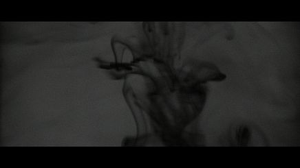 Still 08