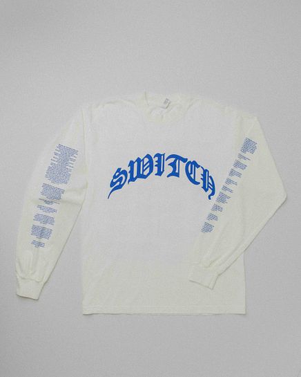 Long Sleeve Tee Image