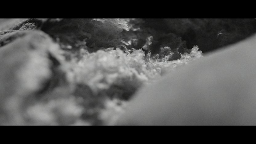Still 05