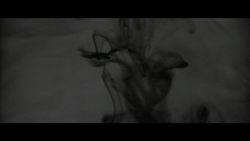 Still 08