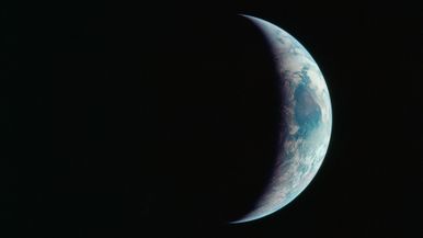 Earth 2